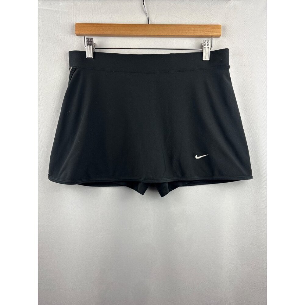 Women’s Nike Medium Black Sports Skort